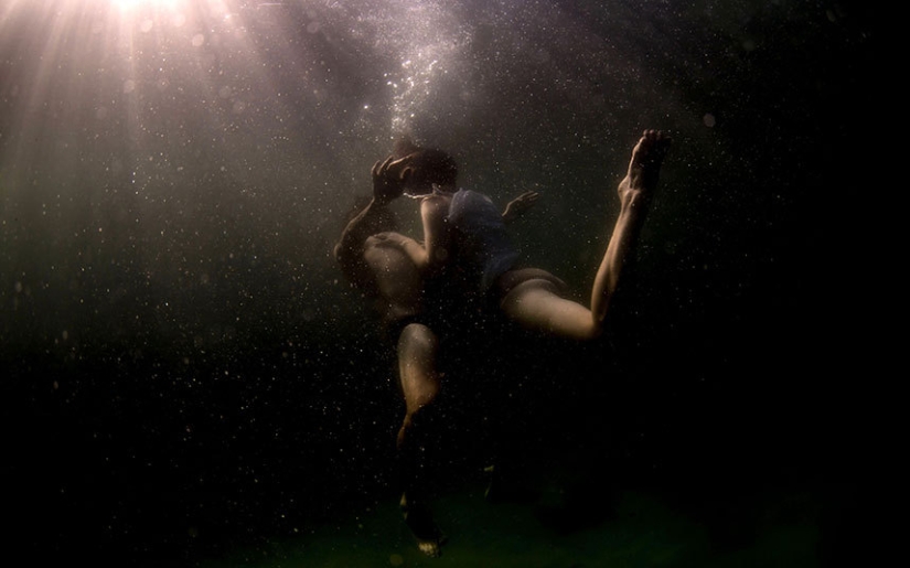 Synchronicity: the underwater world of Mikaela Skovranova Synchronicity: the underwater world of Mikaela Skovranova