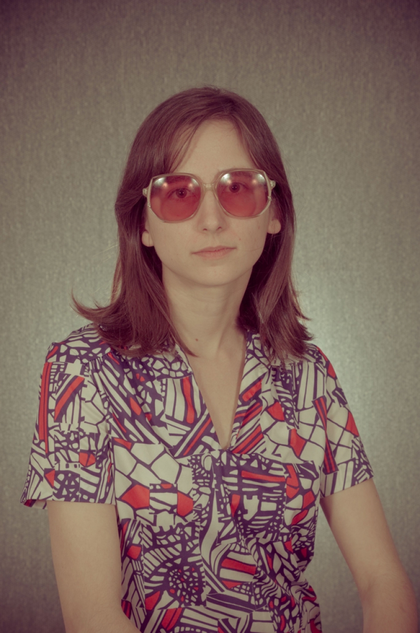 Take off, take off me, photographer Take off, take off me, photographer