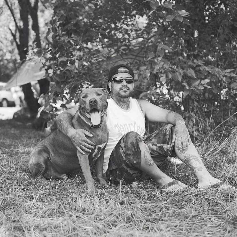 Taking a break from trash and frenzy at anarchist skateboarding fest