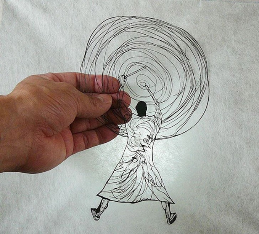 Tallado en papel por el artesano japonés Akira Nagaya Tallado en papel por el artesano japonés Akira Nagaya