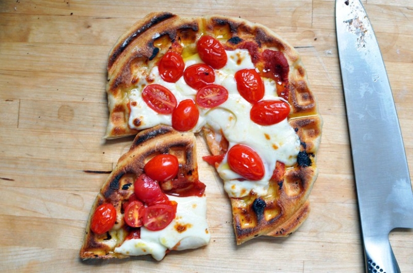 Te sorprenderá la variedad de platos que se pueden cocinar en una gofrera normal.
