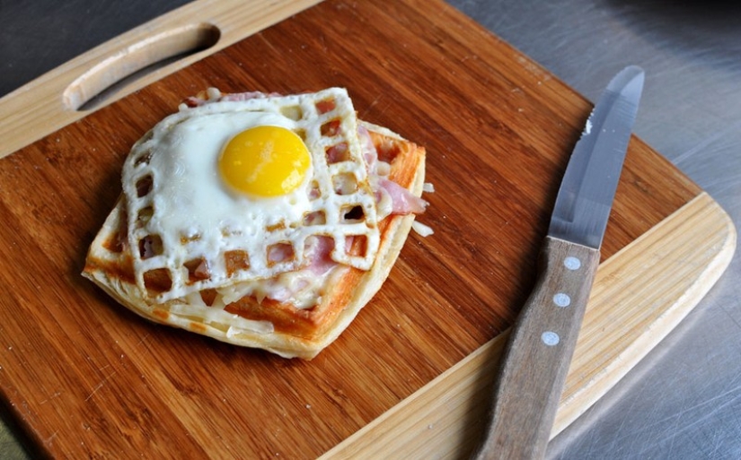 Te sorprenderá la variedad de platos que se pueden cocinar en una gofrera normal.