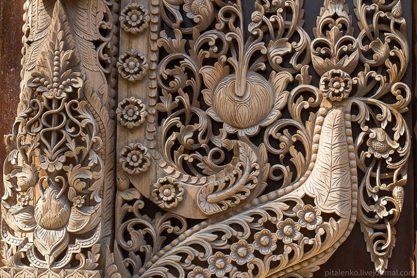 Temple of Death. The black house of Baan Si Dum. Northern Thailand Temple of Death. The black house of Baan Si Dum. Northern Thailand