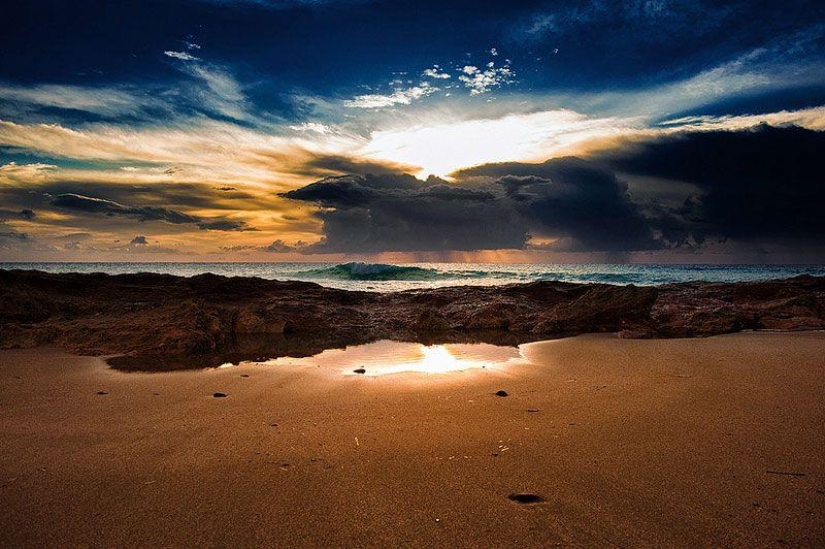 Terrifying beauty of thunderclouds