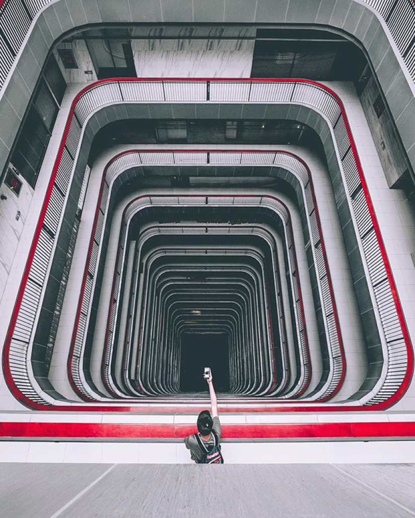 The 20-year-old photographer shoots truly dizzying urban landscapes in different countries The 20-year-old photographer shoots truly dizzying urban landscapes in different countries