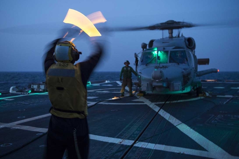 The 22 best frames of military photography according to the US Department of Defense
