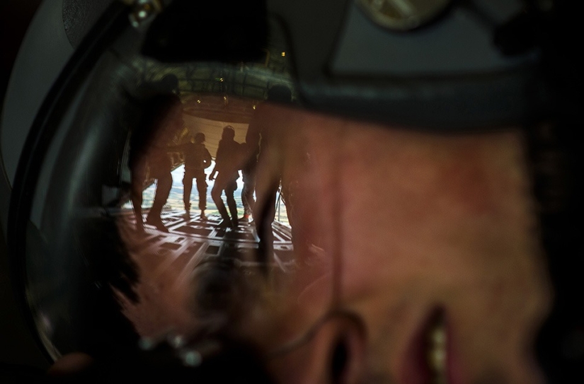 The 22 best frames of military photography according to the US Department of Defense
