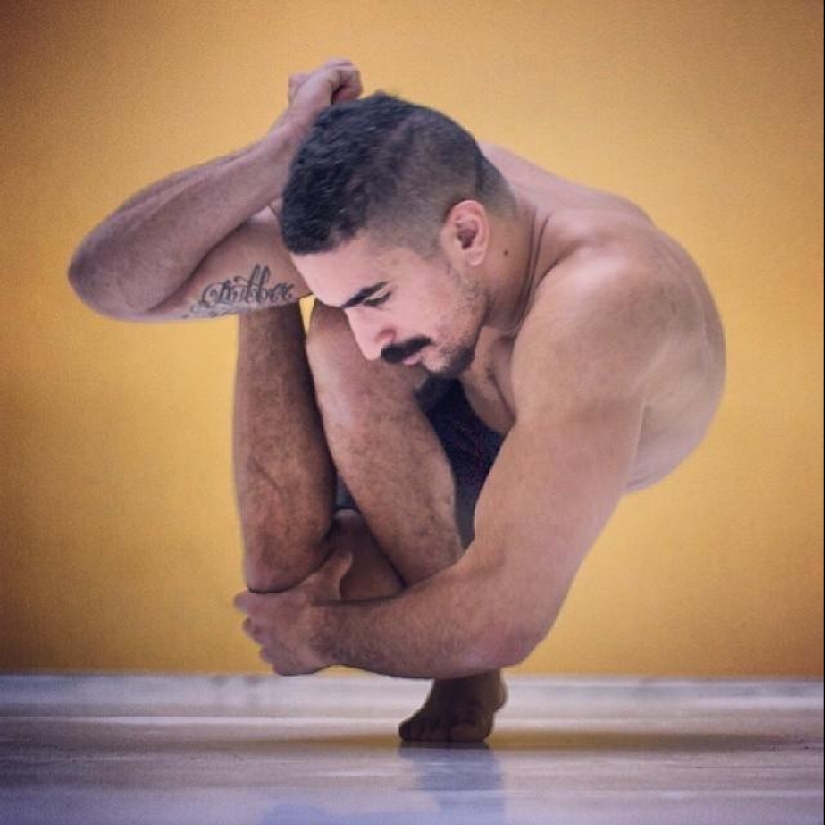 The Amazing Dancer Nicknamed Rubber Legs The Amazing Dancer Nicknamed Rubber Legs