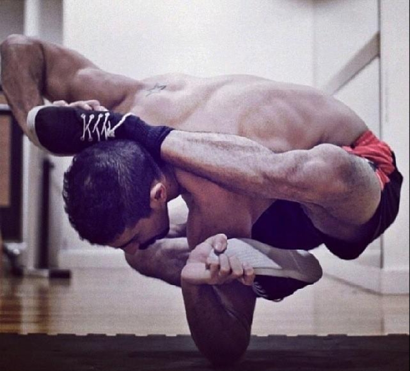 The Amazing Dancer Nicknamed Rubber Legs The Amazing Dancer Nicknamed Rubber Legs