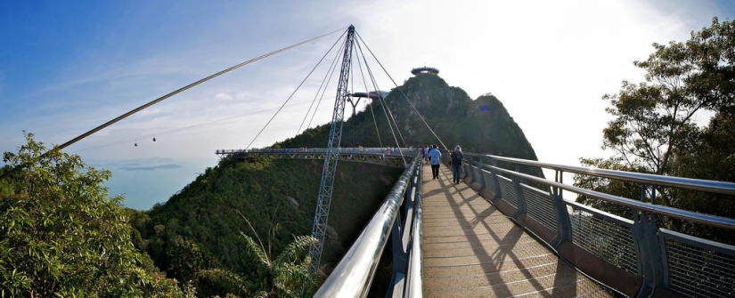 The amazing sky bridge of Langkawi The amazing sky bridge of Langkawi