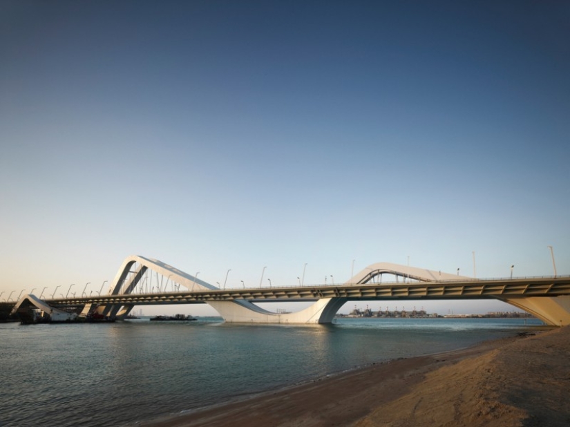The Architectural World of Zaha Hadid