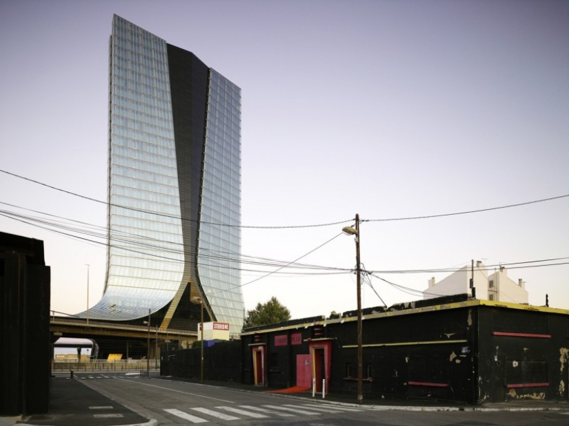The Architectural World of Zaha Hadid