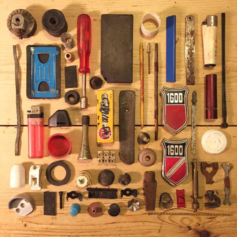 The artist decided to honor the memory of his grandfather by drawing each of the 100,000 items in his pantry.