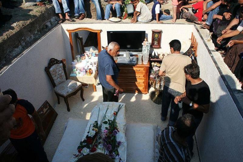 The baron is dead, long live the baron!