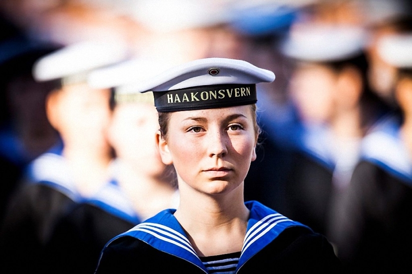The beautiful half of the Norwegian army