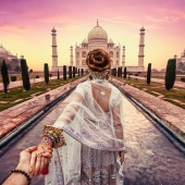 The beautiful project "Follow me" travels around India