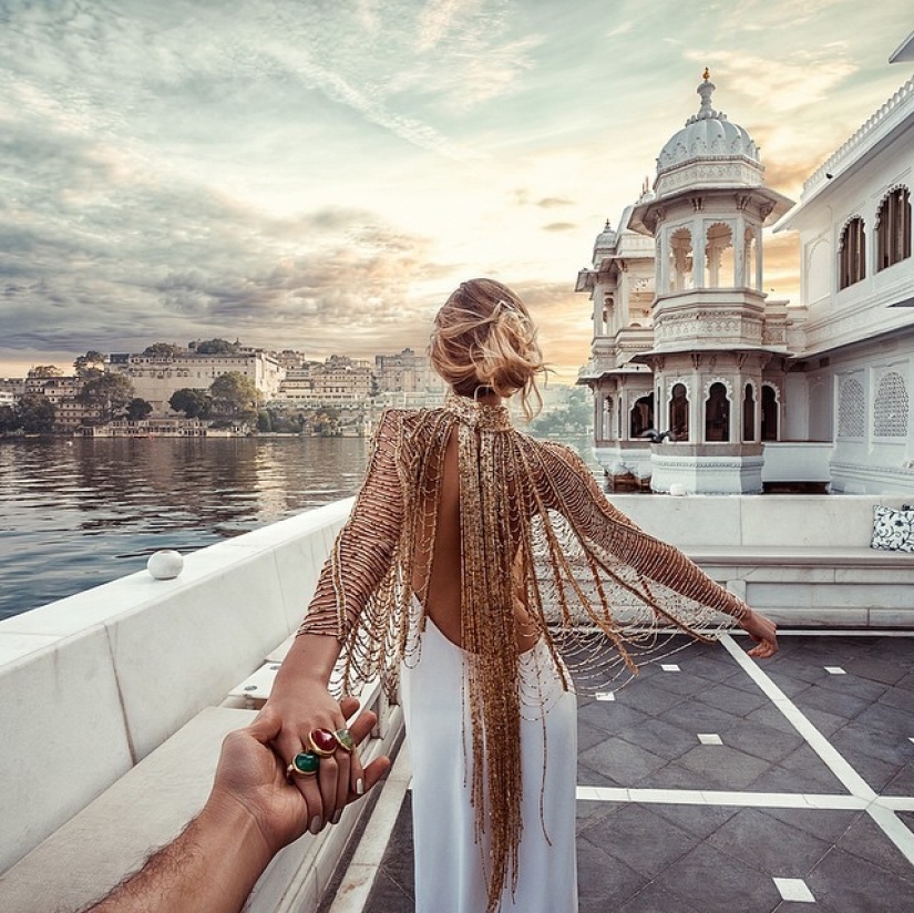 The beautiful project &quot;Follow me&quot; travels around India