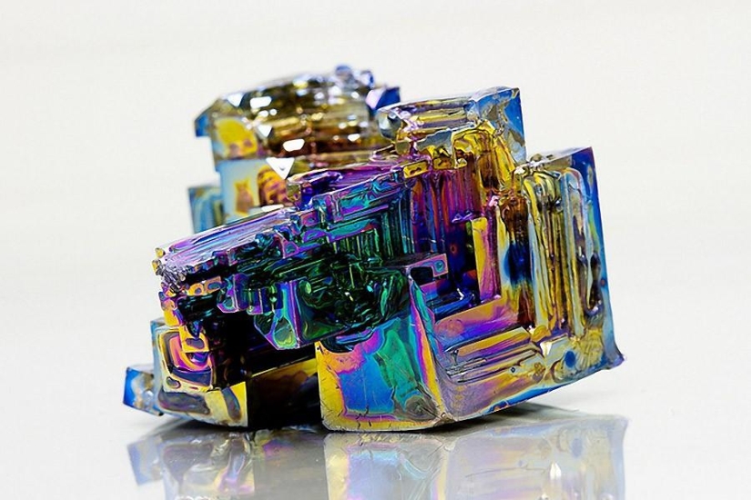The beauty of bismuth The beauty of bismuth