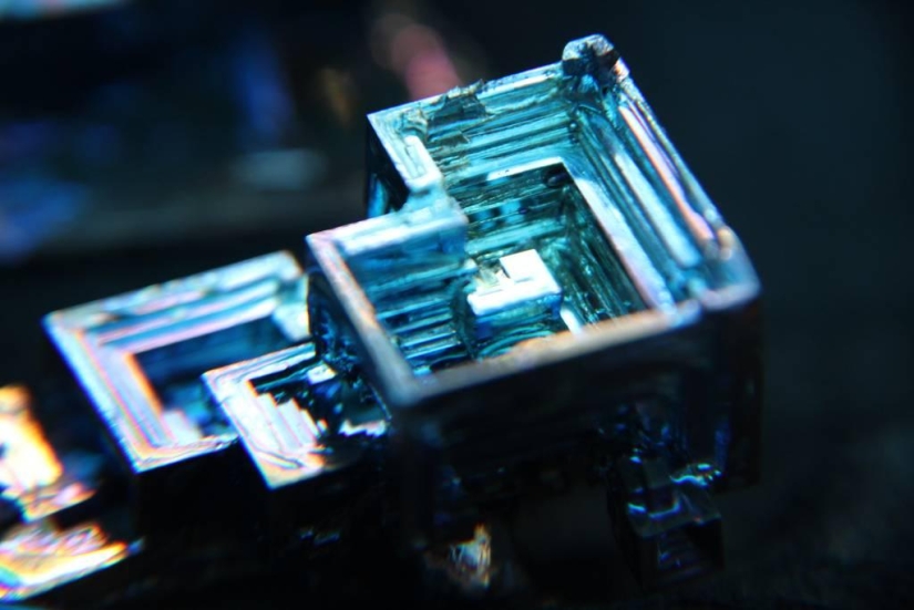 The beauty of bismuth The beauty of bismuth