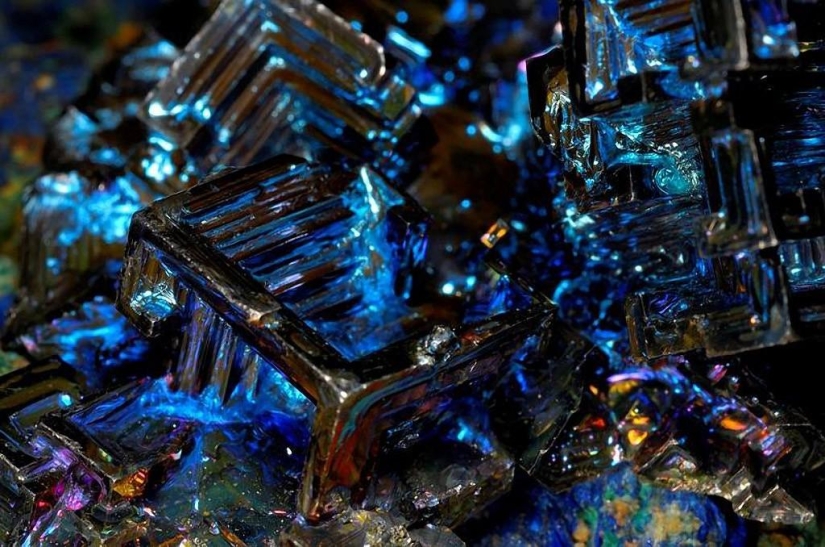 The beauty of bismuth The beauty of bismuth