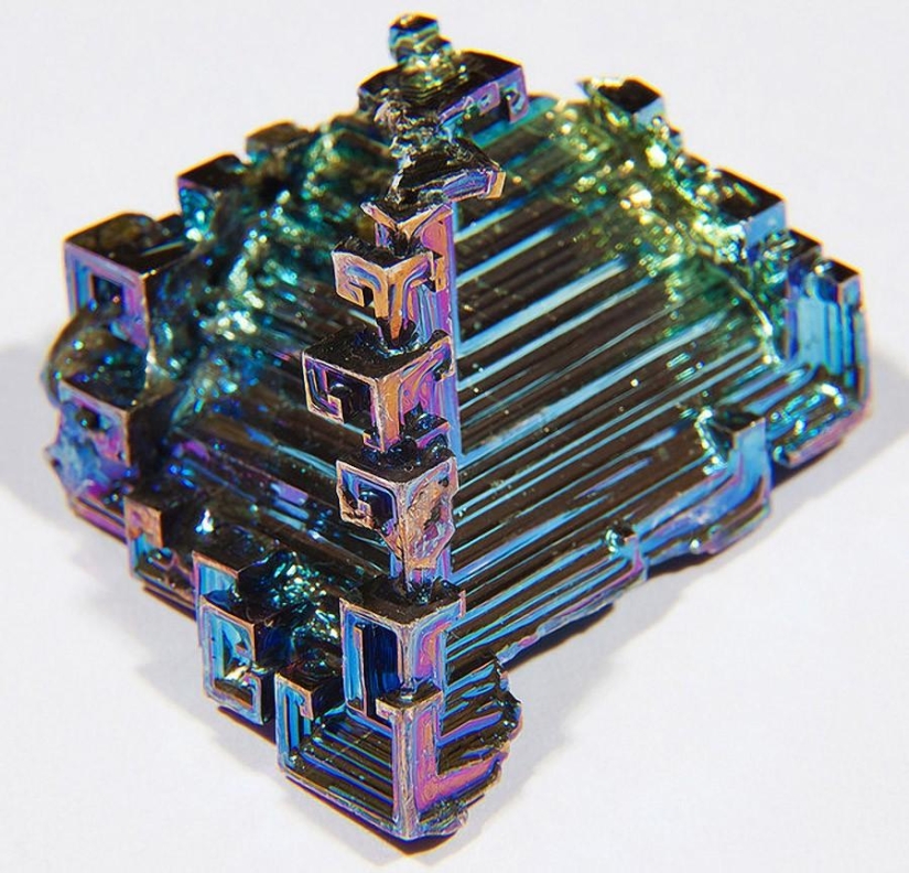 The beauty of bismuth The beauty of bismuth