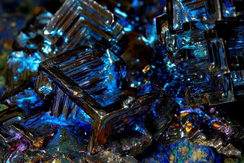 The beauty of bismuth The beauty of bismuth
