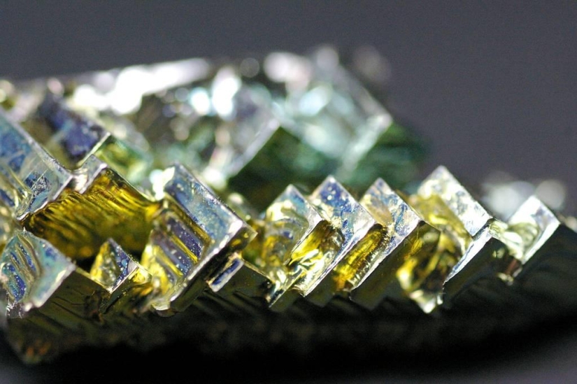The beauty of bismuth The beauty of bismuth