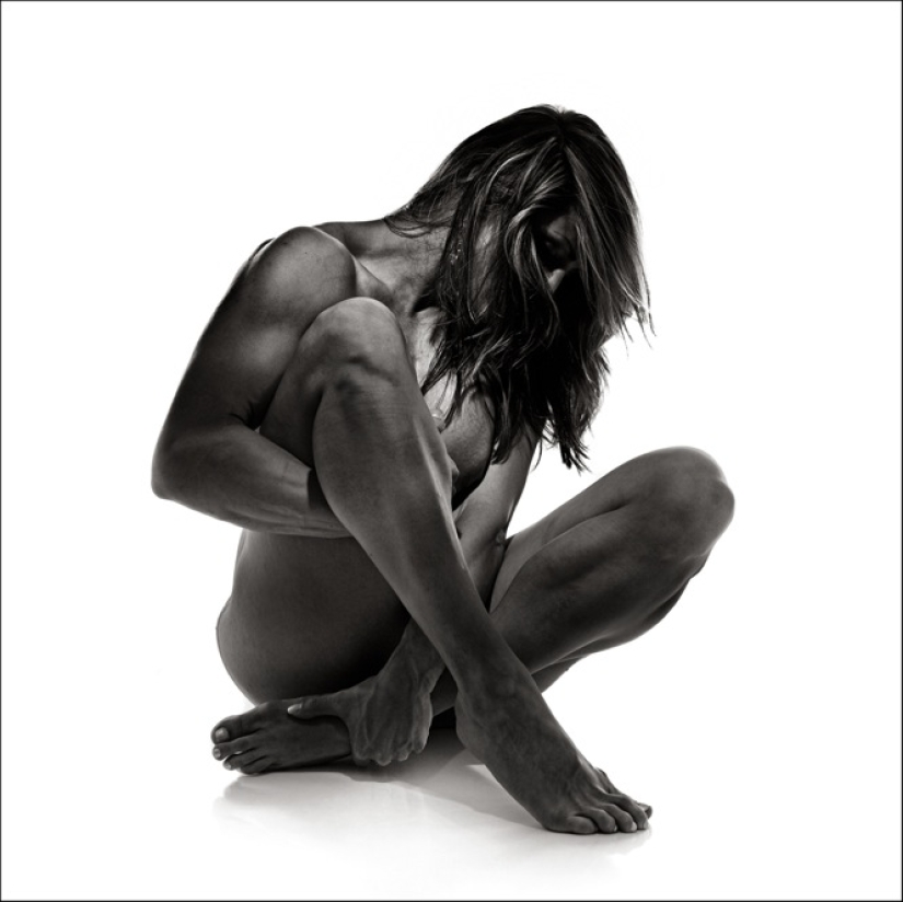 The beauty of strong women by Brazilian photographer Andre Arruda