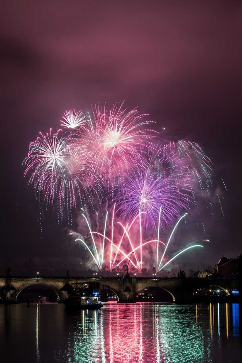 The best New Year fireworks from around the world The best New Year fireworks from around the world