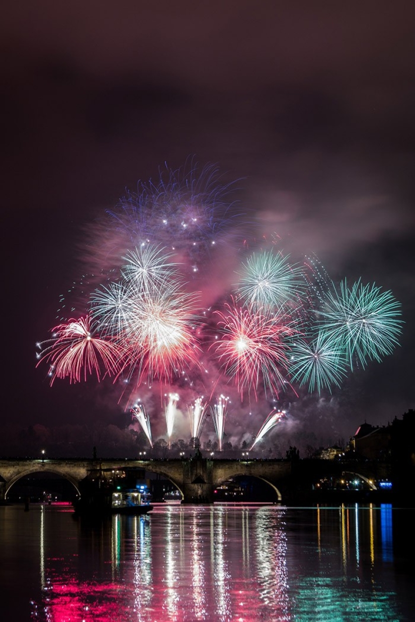 The best New Year fireworks from around the world The best New Year fireworks from around the world