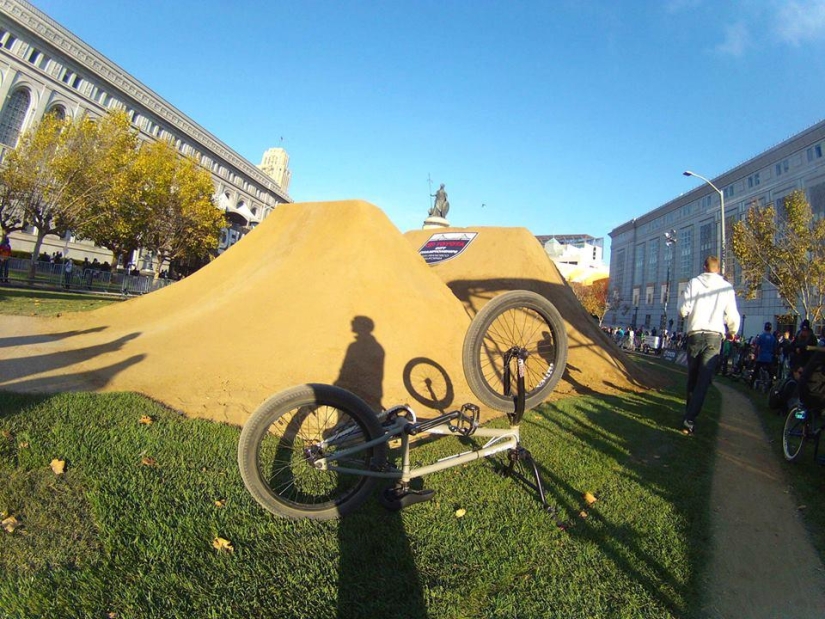 The best photos from the finals of the extreme sports Dew Tour-2013