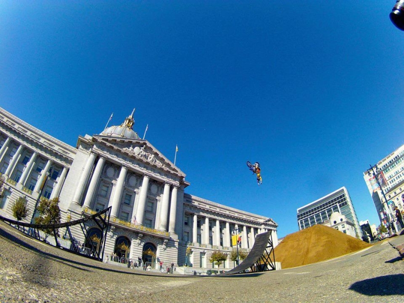 The best photos from the finals of the extreme sports Dew Tour-2013