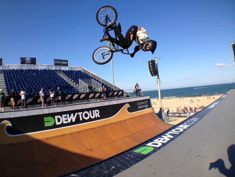 The best photos from the finals of the extreme sports Dew Tour-2013