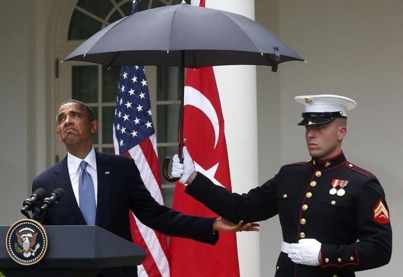 The Best Political Photobombs of 2013