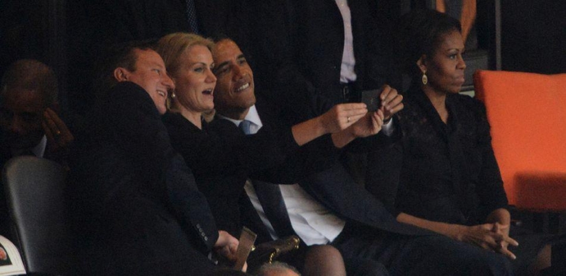 The Best Political Photobombs of 2013