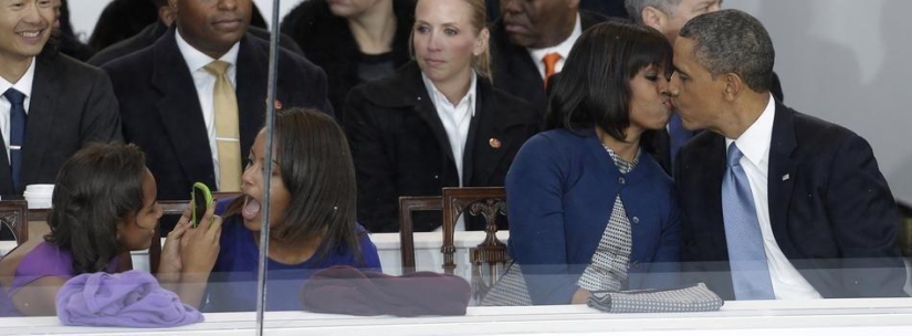 The Best Political Photobombs of 2013
