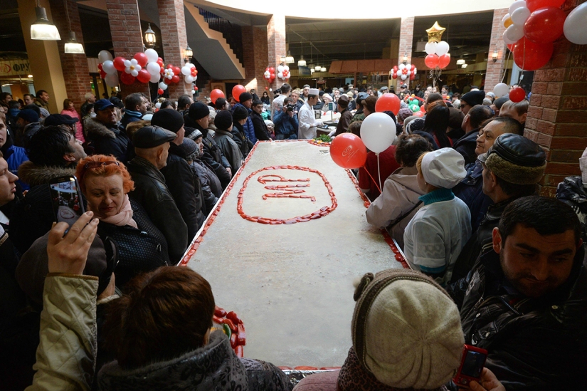 The biggest jelly in the world was prepared in Moscow The biggest jelly in the world was prepared in Moscow