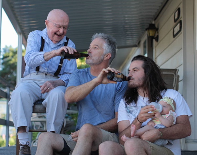 The connection of times: families in which grandchildren have children The connection of times: families in which grandchildren have children
