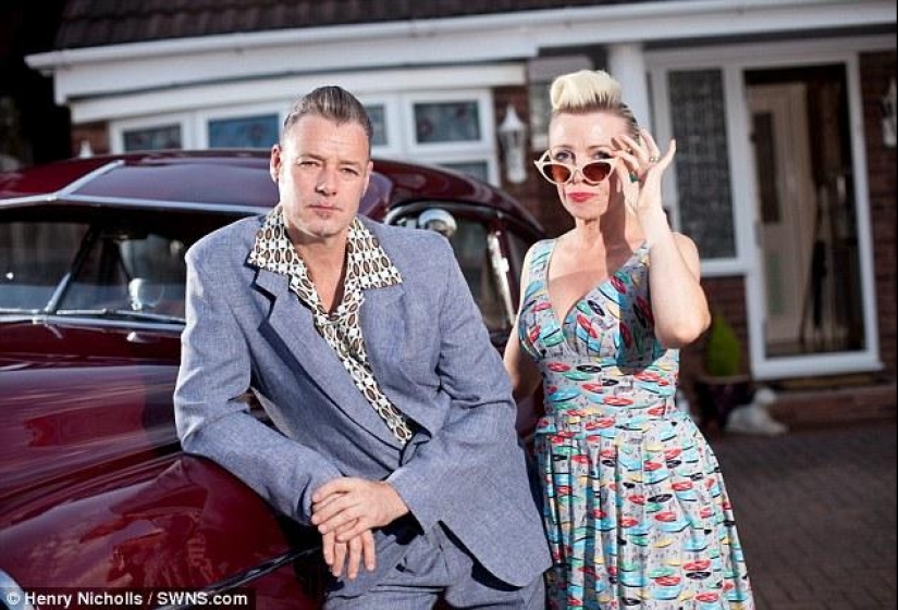 The couple returned to the fifties to save their marriage The couple returned to the fifties to save their marriage