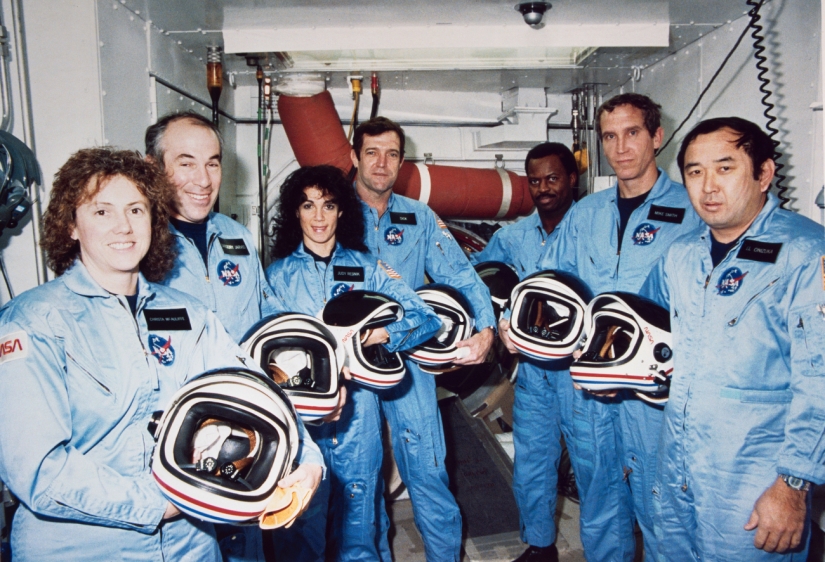 The crash of the Challenger: they threw off the harsh shackles of the Earth and touched God