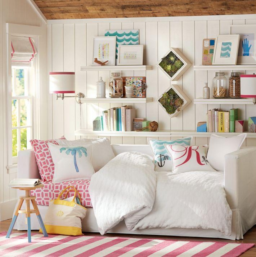 The decoration of the rooms of American teenagers The decoration of the rooms of American teenagers