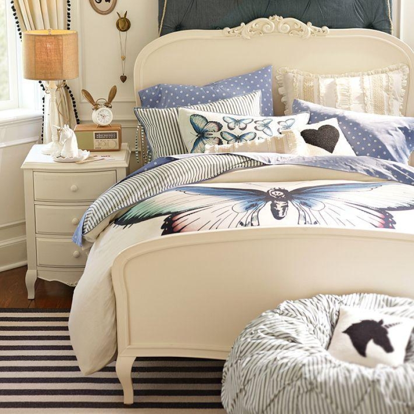 The decoration of the rooms of American teenagers The decoration of the rooms of American teenagers