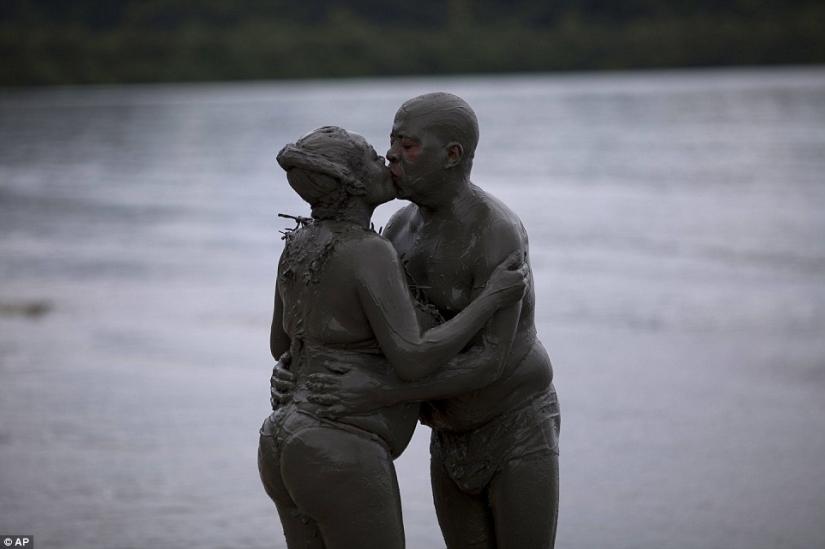 The dirty side of the Brazilian Carnival