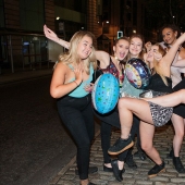 "The exam is always a holiday for me": British schoolchildren celebrated the end of the entrance exams