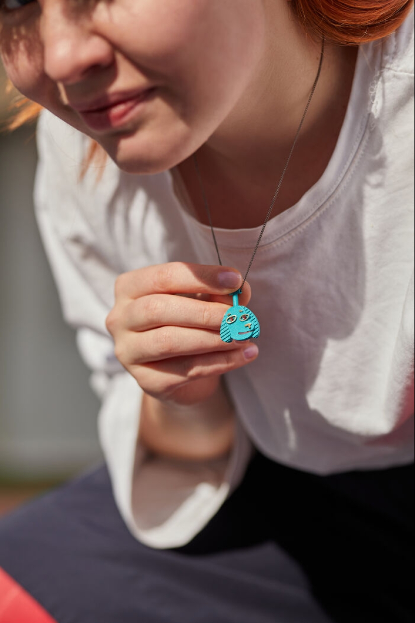 The Extraordinary, Colorful, And Unique World Of Jewelry By Artist Katia Rabey, ‘Rabeyka’