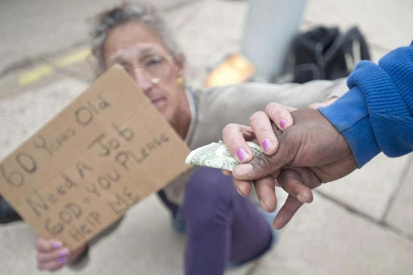 The former Playboy model became a street beggar in her old age