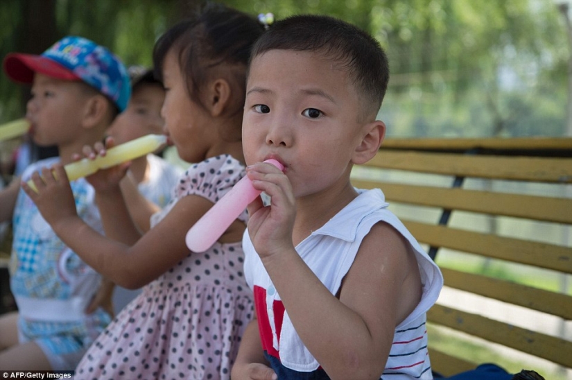 The leader orders to have fun: a long-awaited day of rest in the DPRK