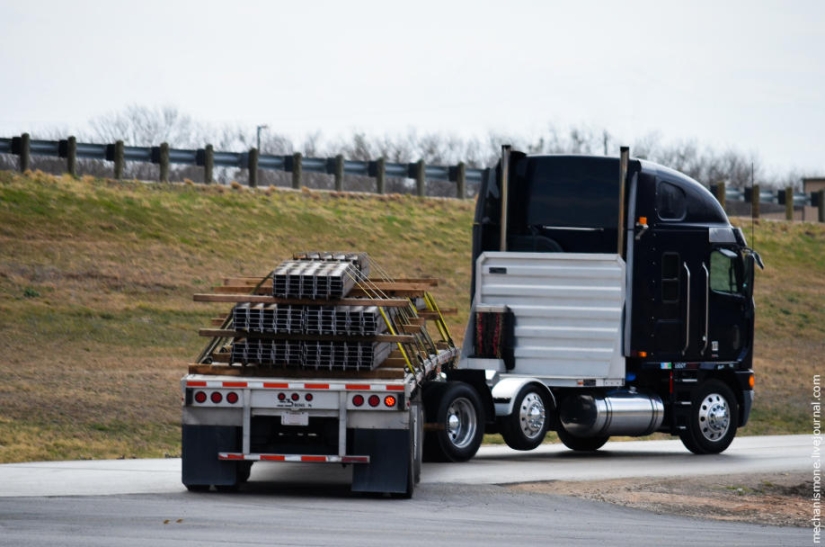 The life of American truckers