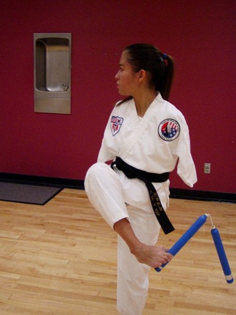 The life of an American woman born without arms is much more interesting and eventful than yours.
