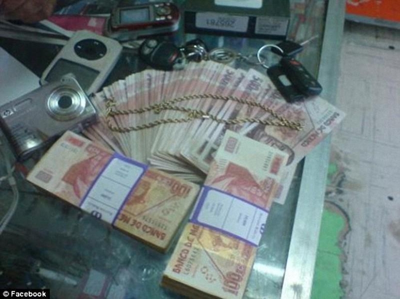 The life of the Mexican drug mafia on Facebook